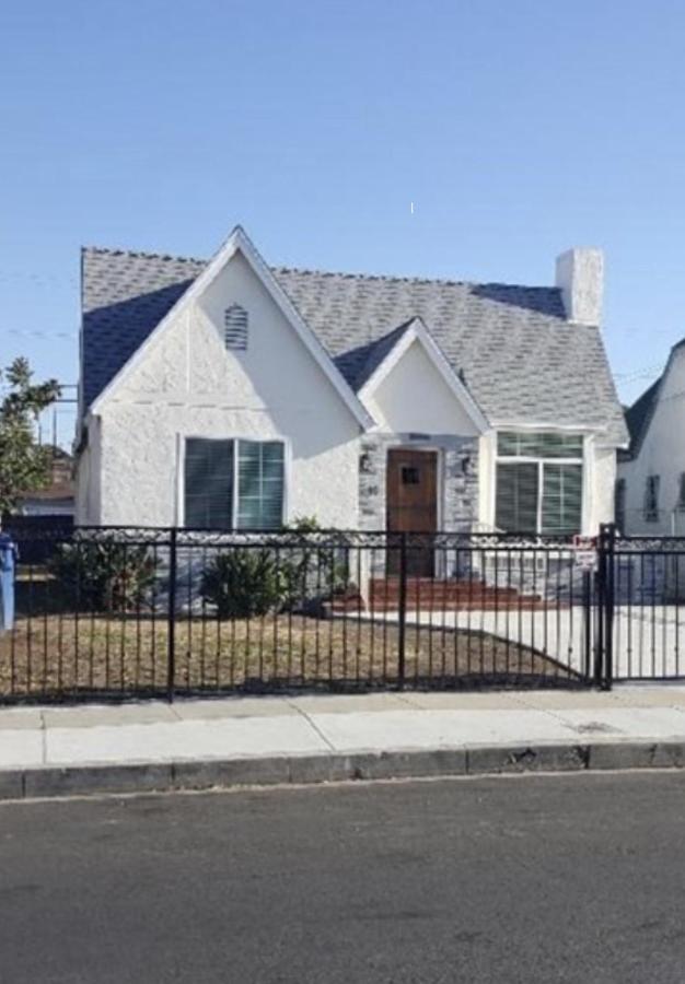 Gated Contemporary 3 Bedroom - 2 Bathroom Home In South La Plus Parking Los Angeles Exterior foto