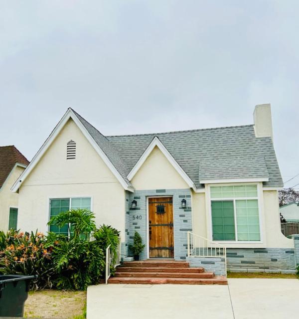 Gated Contemporary 3 Bedroom - 2 Bathroom Home In South La Plus Parking Los Angeles Exterior foto